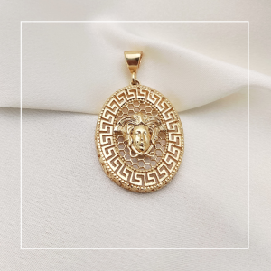 پلاک طرح ورساچه