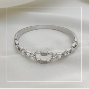 دستبند النگویی